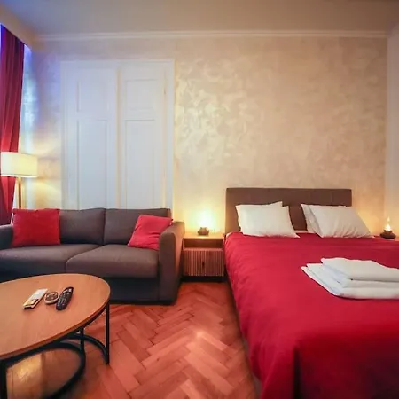 Marina'S Shore Escape Apartment 8 Rijeka Exterior photo